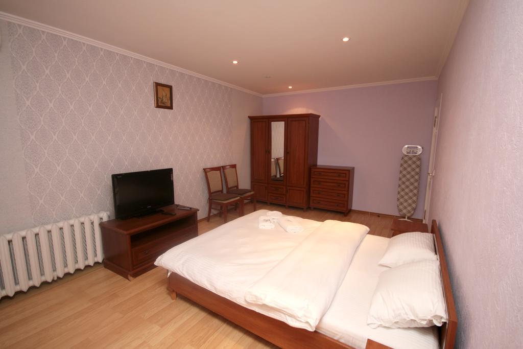 Inn Home Apartments In Kiev Center Ngoại thất bức ảnh