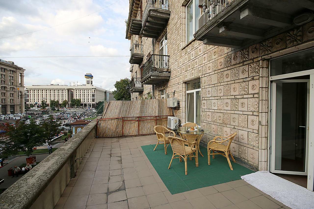 Inn Home Apartments In Kiev Center Ngoại thất bức ảnh